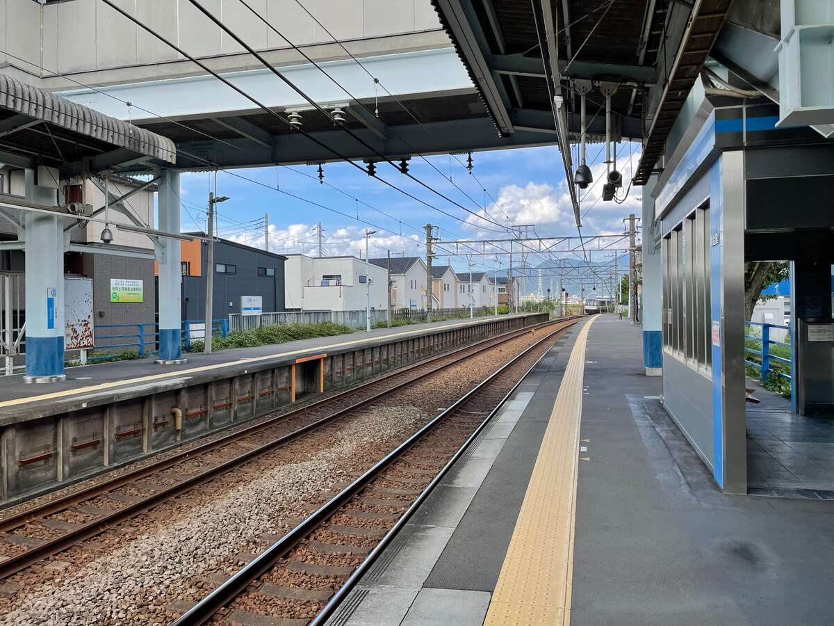 富水駅