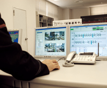 踏切集中監視システム