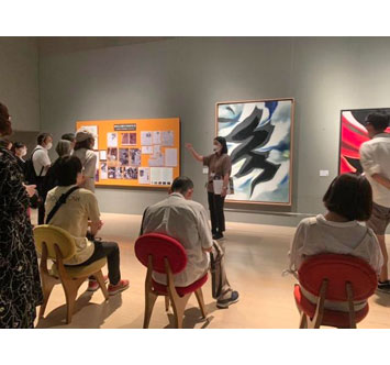 岡本太郎美術館 「TARO賞の作家3 境界を越えて」展 担当学芸員によるギャラリートークの画像