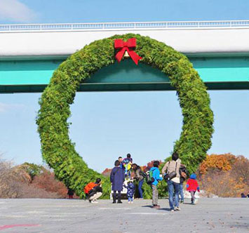 こどもの国 ジャンボクリスマスリースの画像