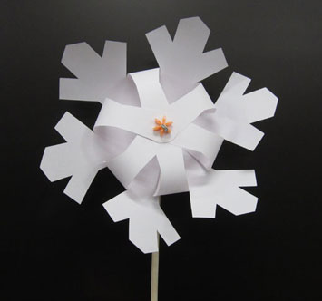 こどもの国 無料工作 雪のかざぐるま