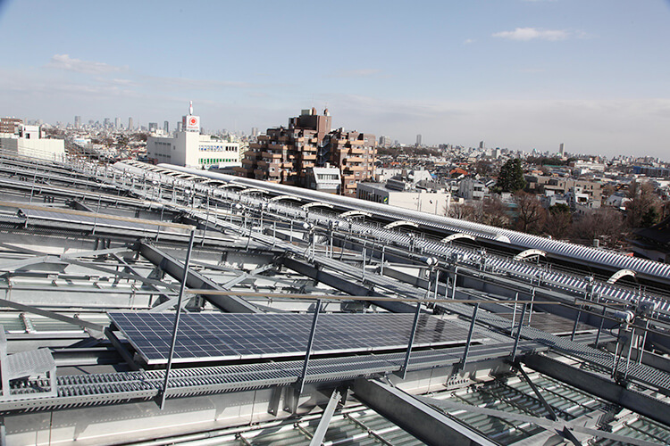 経堂コルティに設置された太陽光発電システム
