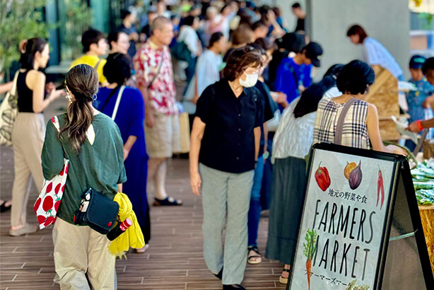 イチゴマルシェ