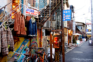 Used Clothes and Vintage Shops
