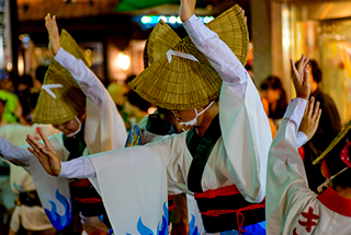 The Awa Odori Dance of Shimo-Kitazawa